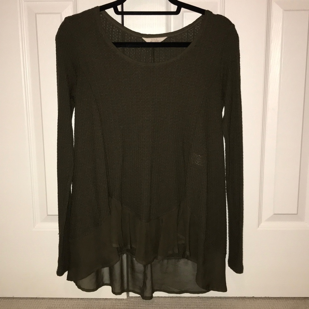 Sun & Shadow Army Green Sweater